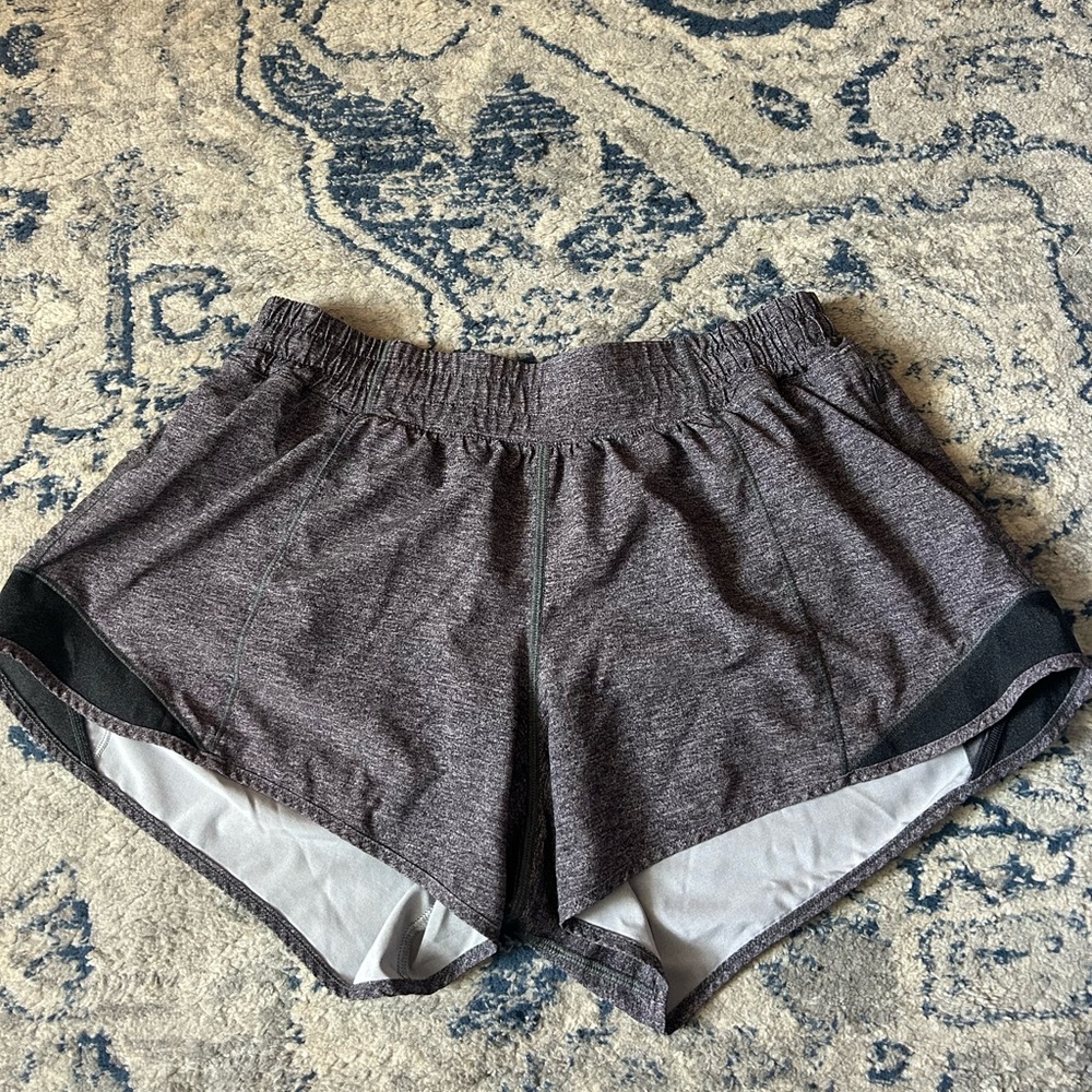 Lululemon Hotty Hot shorts